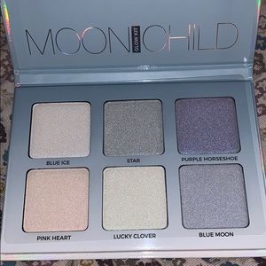 Anastasia Beverly Hills Makeup - Anastasia Beverly Hills MOONCHILD glow kit palette Anastasia Beverly Hills Makeup - Anastasia Beverly Hills MOONCHILD glow kit palette
